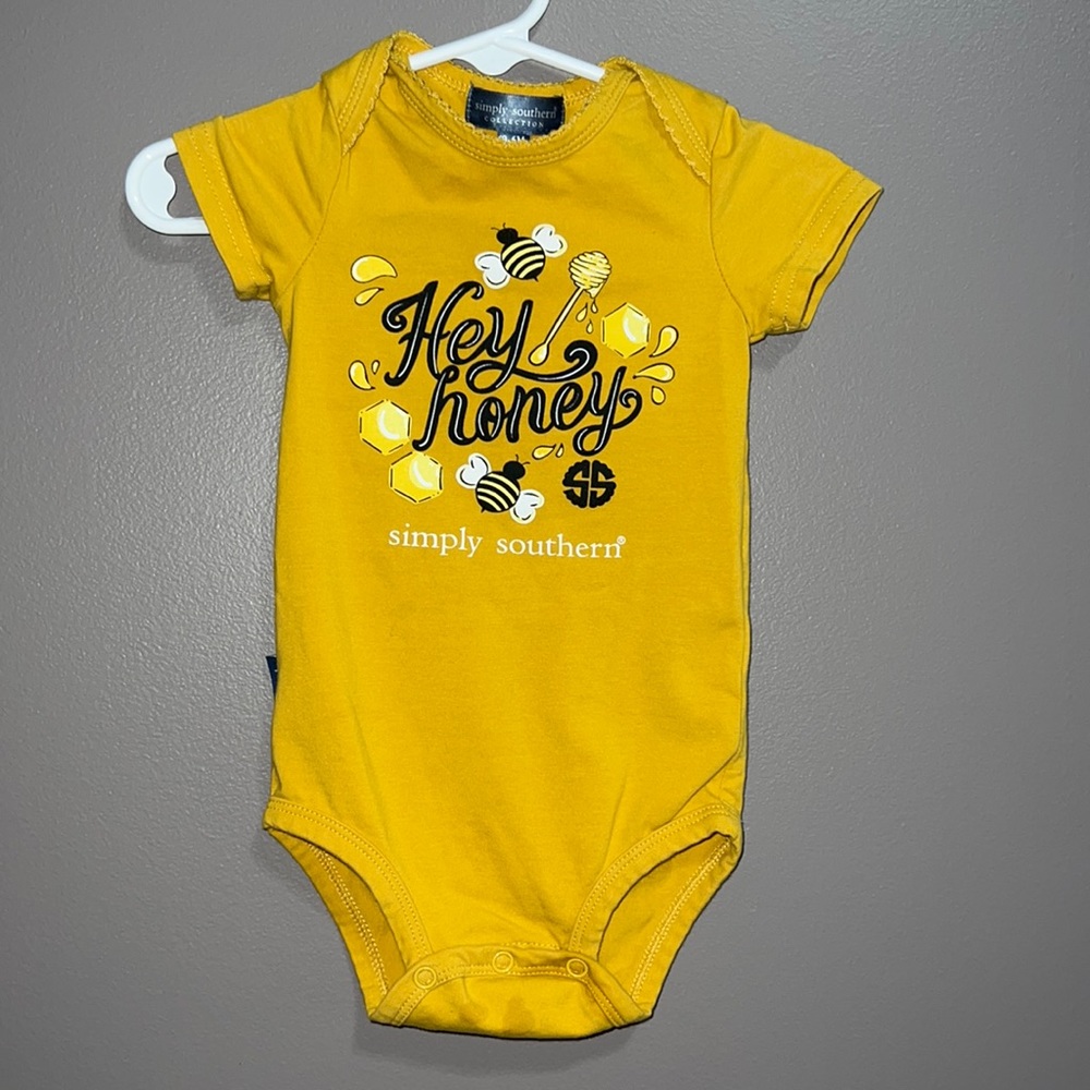 Simply Southern Collection 0/6M Hey, Honey mystery One piece